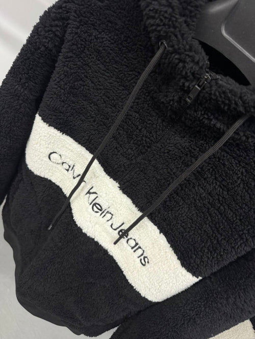 Clvn Klein Sweatshirt